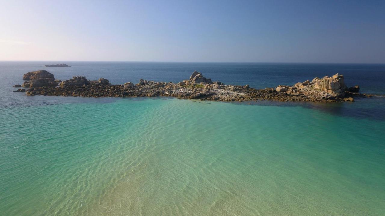La Grange Aux Lievres, Gites Kerdoel Cléder Dış mekan fotoğraf